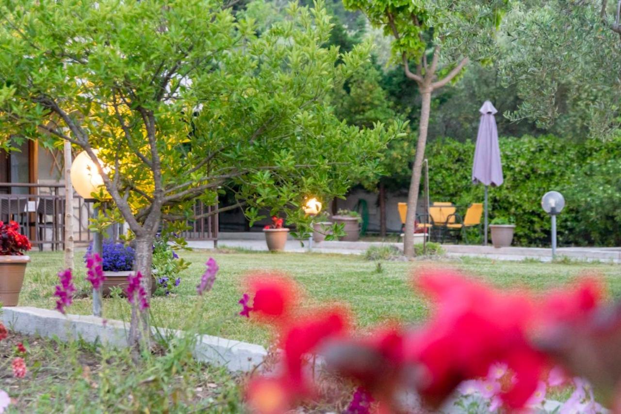 Athanasia Studios Neos Marmaras Esterno foto